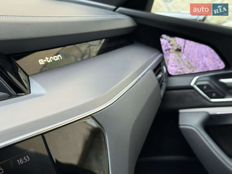 Внедорожник / Кроссовер Audi e-tron 2019 в Тячеве