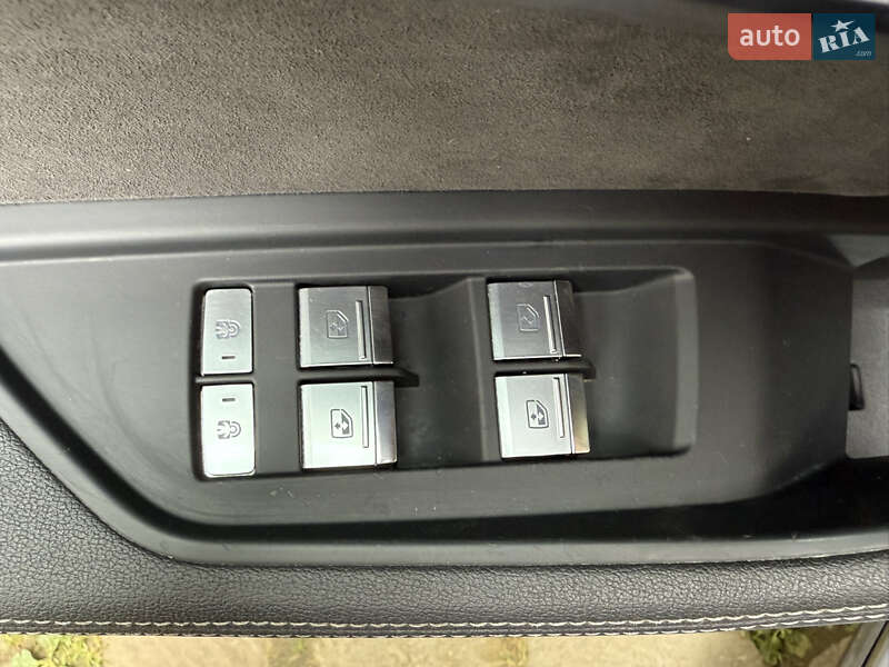 Внедорожник / Кроссовер Audi e-tron 2019 в Тячеве