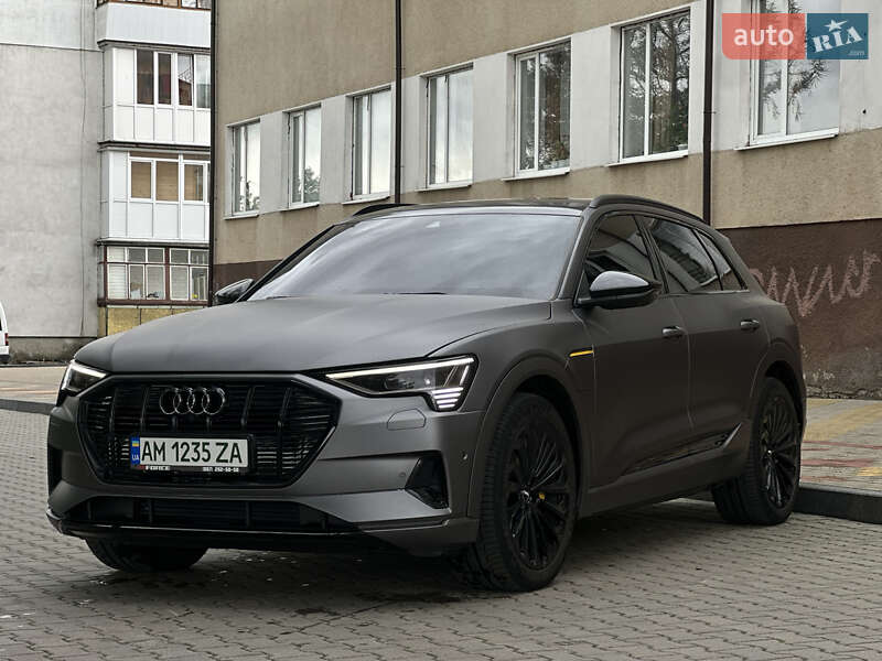 Внедорожник / Кроссовер Audi e-tron 2019 в Звягеле