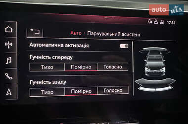 Внедорожник / Кроссовер Audi e-tron 2020 в 