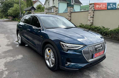 Внедорожник / Кроссовер Audi e-tron 2022 в Хмельницком