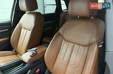Внедорожник / Кроссовер Audi e-tron 2021 в 