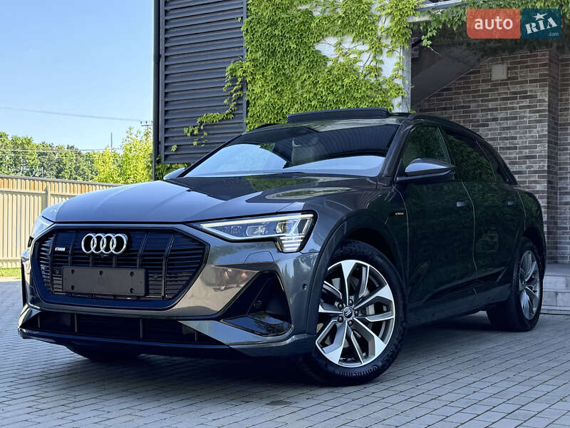 Внедорожник / Кроссовер Audi e-tron 2021 в Киеве фото 2 Внедорожник / Кроссовер Audi e-tron 2021 в Киеве
