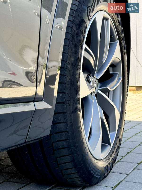 Внедорожник / Кроссовер Audi e-tron 2021 в Киеве фото 41 Внедорожник / Кроссовер Audi e-tron 2021 в Киеве