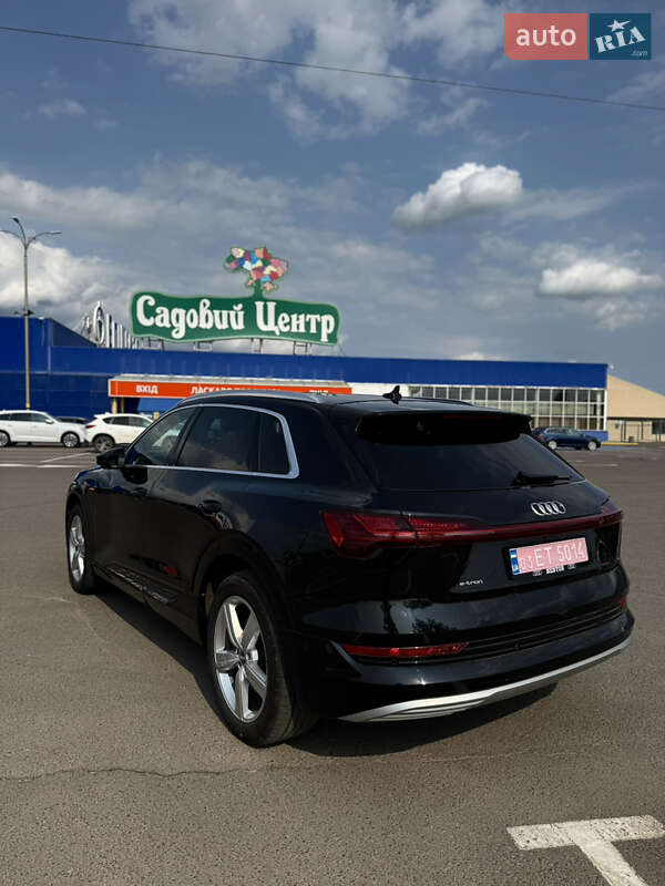 Внедорожник / Кроссовер Audi e-tron 2019 в Луцке