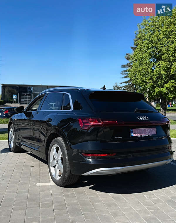 Внедорожник / Кроссовер Audi e-tron 2019 в Луцке