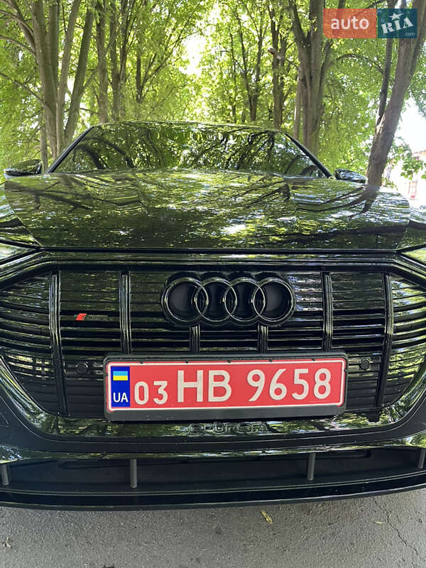 Внедорожник / Кроссовер Audi e-tron 2020 в Виннице