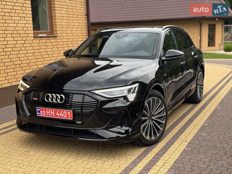 Внедорожник / Кроссовер Audi e-tron 2022 в Луцке