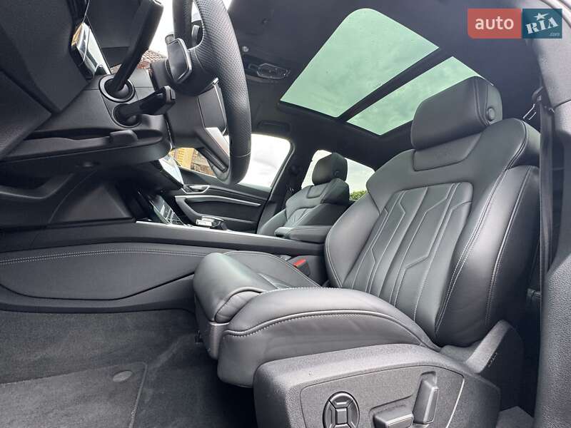Внедорожник / Кроссовер Audi e-tron 2022 в Луцке