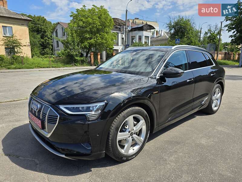 Внедорожник / Кроссовер Audi e-tron 2020 в Виннице