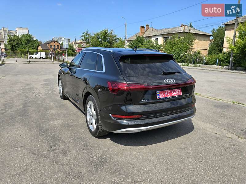 Внедорожник / Кроссовер Audi e-tron 2020 в Виннице