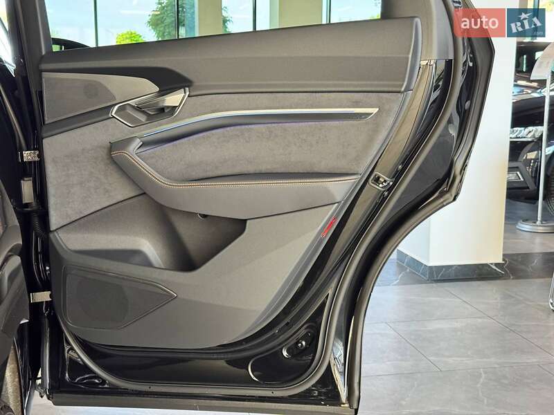 Внедорожник / Кроссовер Audi e-tron 2022 в Львове фото 55 Внедорожник / Кроссовер Audi e-tron 2022 в Львове