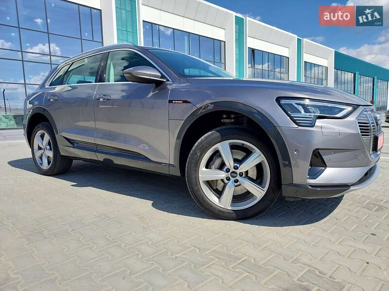 Внедорожник / Кроссовер Audi e-tron 2021 в Львове