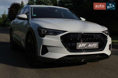 Позашляховик / Кросовер Audi e-tron 2022 в Києві