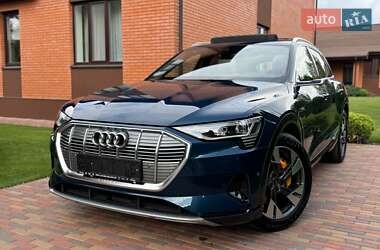 Позашляховик / Кросовер Audi e-tron 2022 в Києві