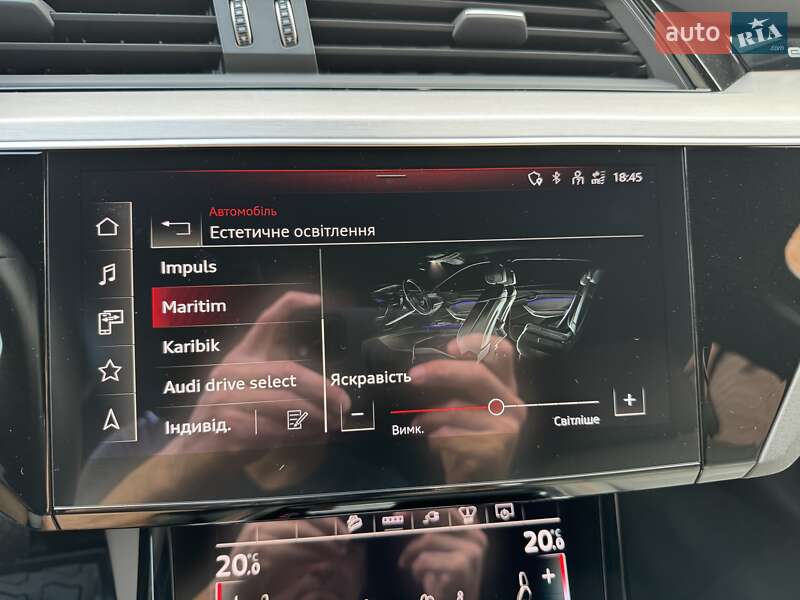 Внедорожник / Кроссовер Audi e-tron 2022 в Киеве