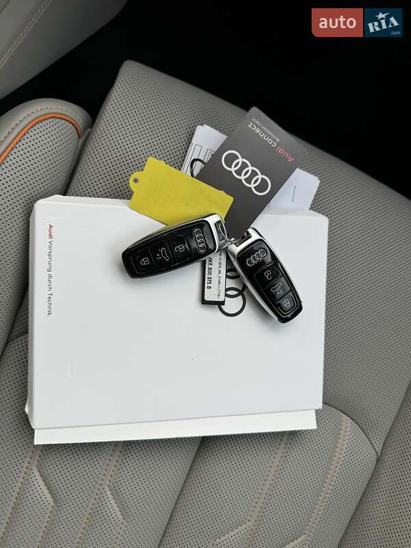 Внедорожник / Кроссовер Audi e-tron 2022 в Киеве