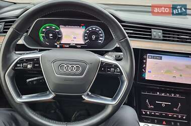 Внедорожник / Кроссовер Audi e-tron 2019 в 