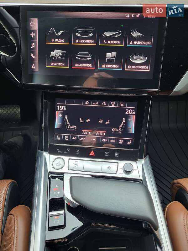 Внедорожник / Кроссовер Audi e-tron 2019 в Полтаве