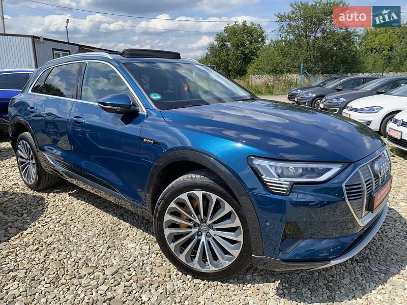 Внедорожник / Кроссовер Audi e-tron 2019 в Львове