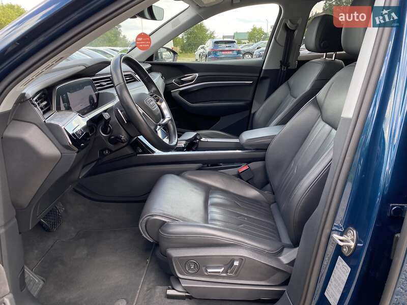 Внедорожник / Кроссовер Audi e-tron 2019 в Львове