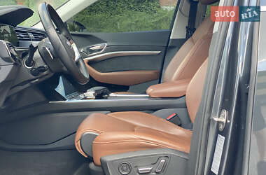 Внедорожник / Кроссовер Audi e-tron 2019 в 