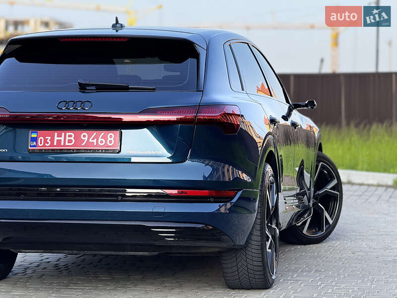 Внедорожник / Кроссовер Audi e-tron 2020 в Львове