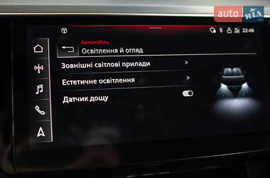 Внедорожник / Кроссовер Audi e-tron 2021 в 