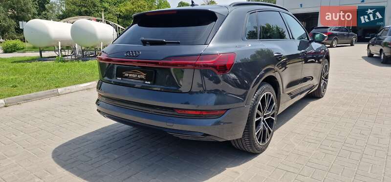 Внедорожник / Кроссовер Audi e-tron 2019 в Тернополе