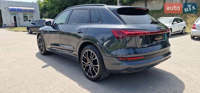 Внедорожник / Кроссовер Audi e-tron 2019 в Тернополе