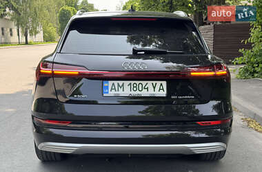 Внедорожник / Кроссовер Audi e-tron 2019 в 
