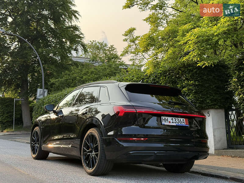 Внедорожник / Кроссовер Audi e-tron 2023 в Львове