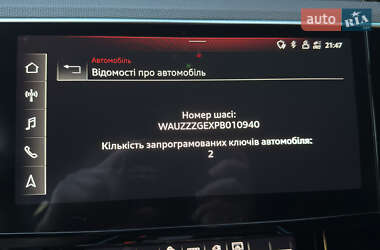 Внедорожник / Кроссовер Audi e-tron 2023 в 