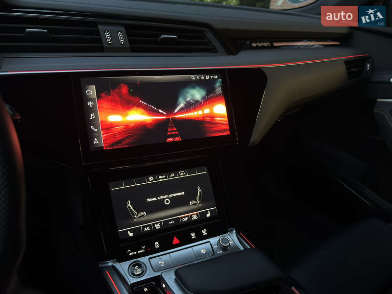 Внедорожник / Кроссовер Audi e-tron 2023 в Львове