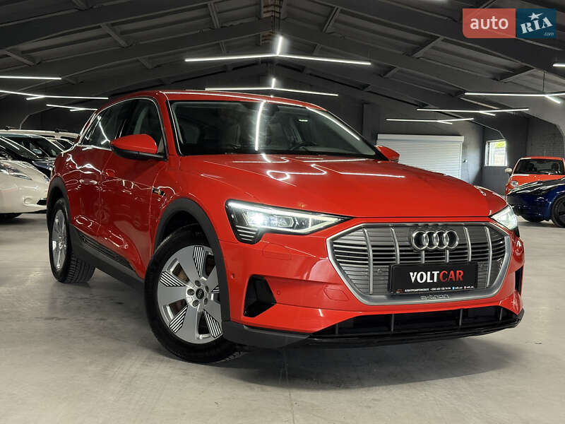 Внедорожник / Кроссовер Audi e-tron 2020 в Владимире