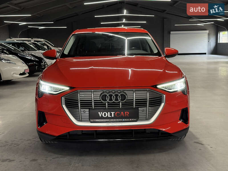 Внедорожник / Кроссовер Audi e-tron 2020 в Владимире