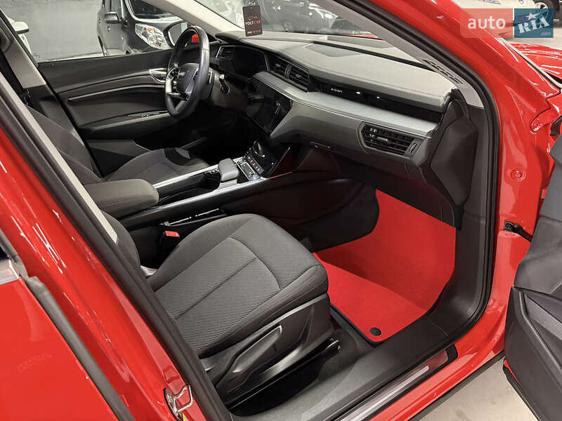 Внедорожник / Кроссовер Audi e-tron 2020 в Владимире