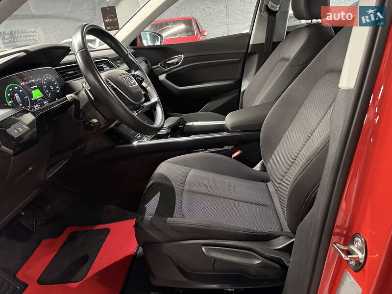 Внедорожник / Кроссовер Audi e-tron 2020 в Владимире