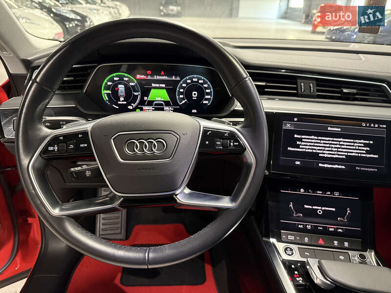 Внедорожник / Кроссовер Audi e-tron 2020 в Владимире