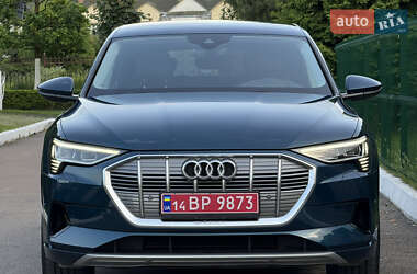 Внедорожник / Кроссовер Audi e-tron 2021 в 