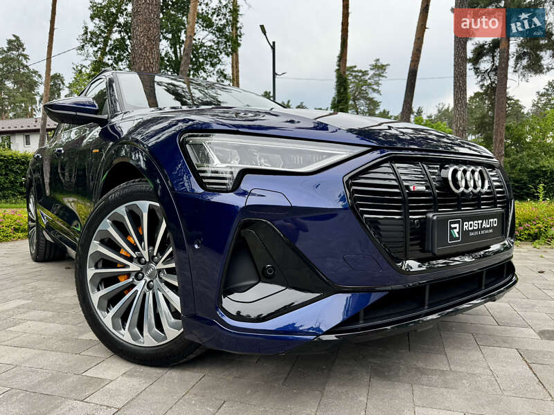 Внедорожник / Кроссовер Audi e-tron 2020 в Киеве