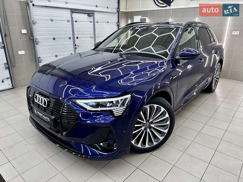 Внедорожник / Кроссовер Audi e-tron 2020 в Киеве