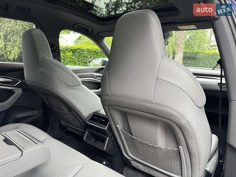 Внедорожник / Кроссовер Audi e-tron 2020 в Киеве