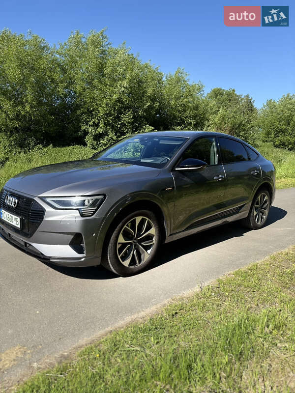 Внедорожник / Кроссовер Audi e-tron 2020 в Львове