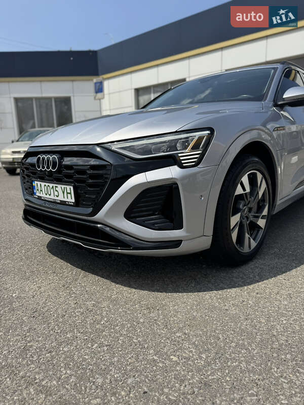 Внедорожник / Кроссовер Audi e-tron 2020 в Киеве