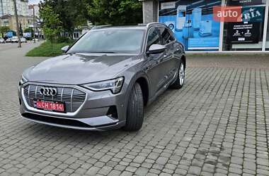 Внедорожник / Кроссовер Audi e-tron 2019 в Тлумаче
