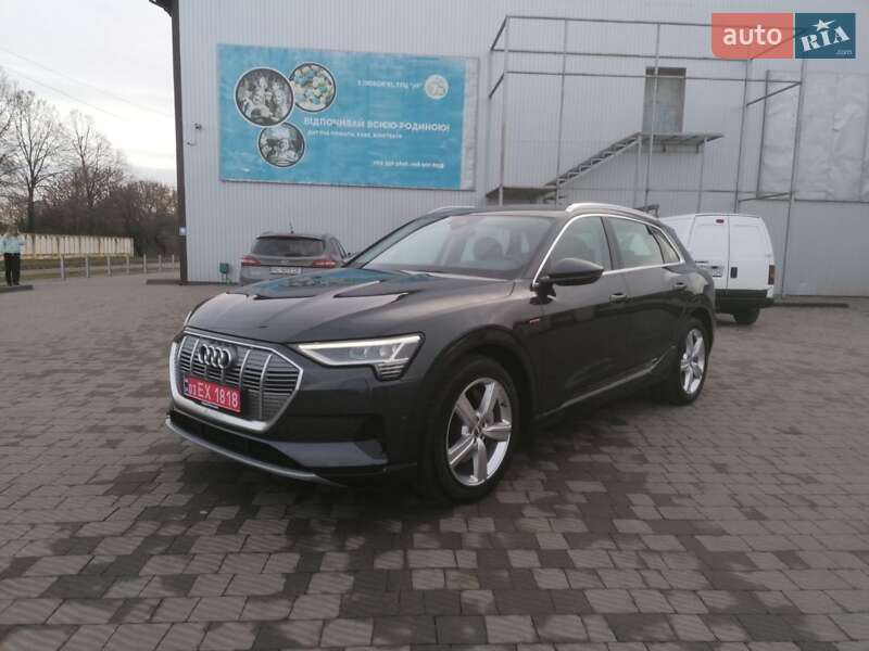 Внедорожник / Кроссовер Audi e-tron 2019 в Луцке
