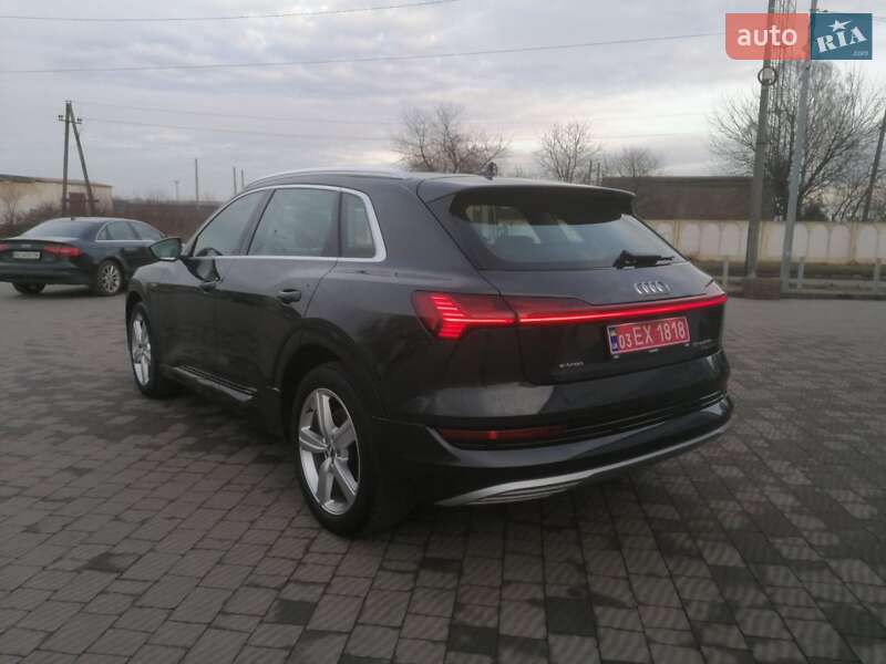 Внедорожник / Кроссовер Audi e-tron 2019 в Луцке