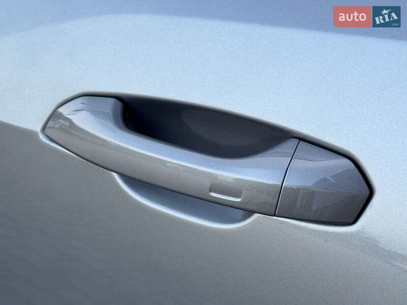 Внедорожник / Кроссовер Audi e-tron 2020 в Тернополе