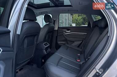 Позашляховик / Кросовер Audi e-tron 2020 в 